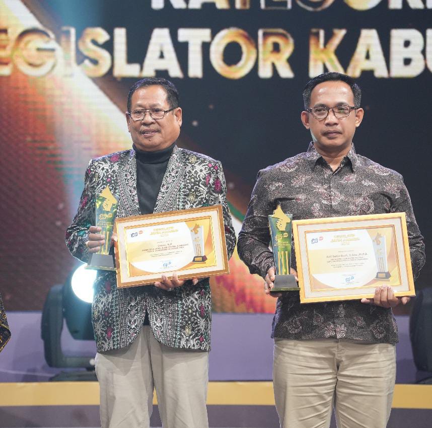 Anggota Fraksi PKB DPRD Jombang Raih Legislatif Awards