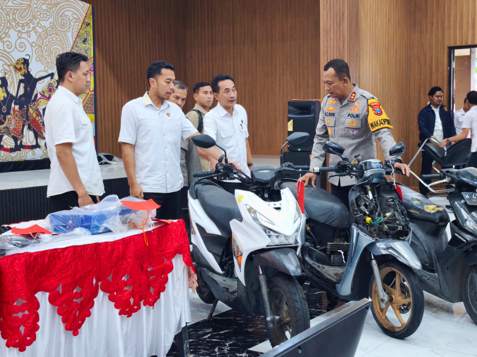 Gondol Motor Modus Minta Tolong, 3 Bandit Semampir Surabaya Digulung Polresta Sidoarjo