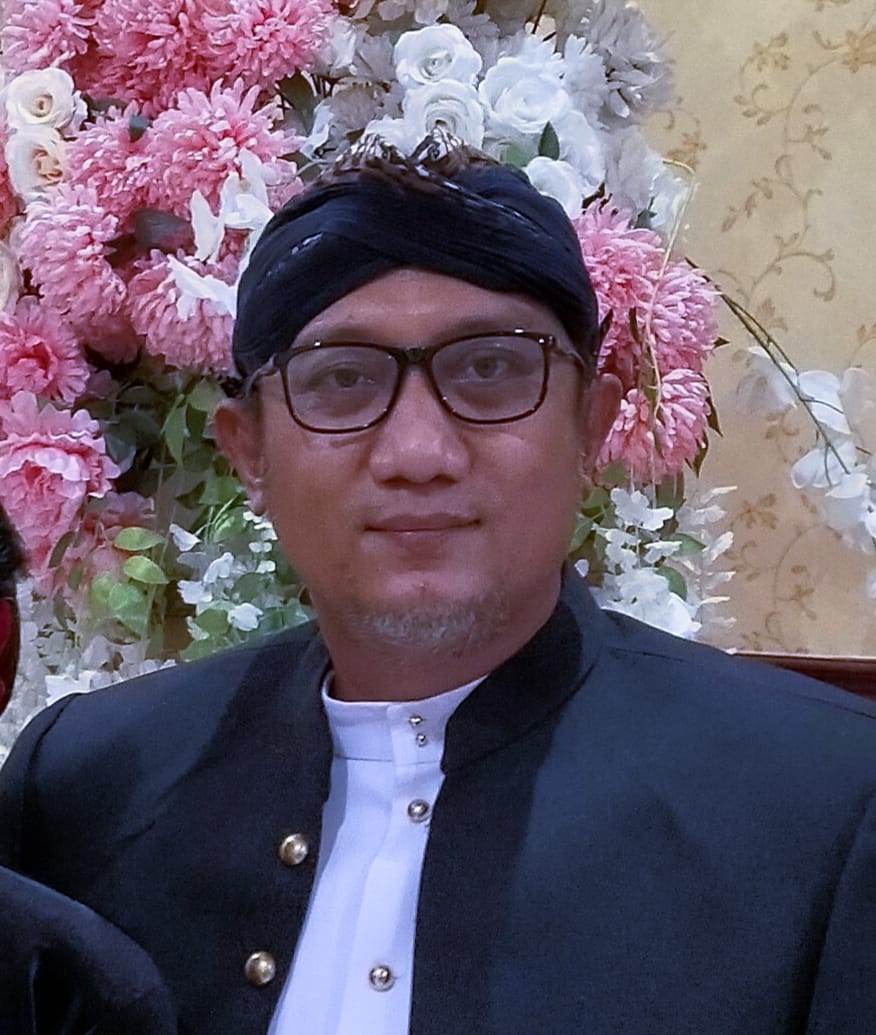 Mengenal Lurah Pakal Bayu Witjaksono, Isi Waktu Luang dengan Kegiatan Positif