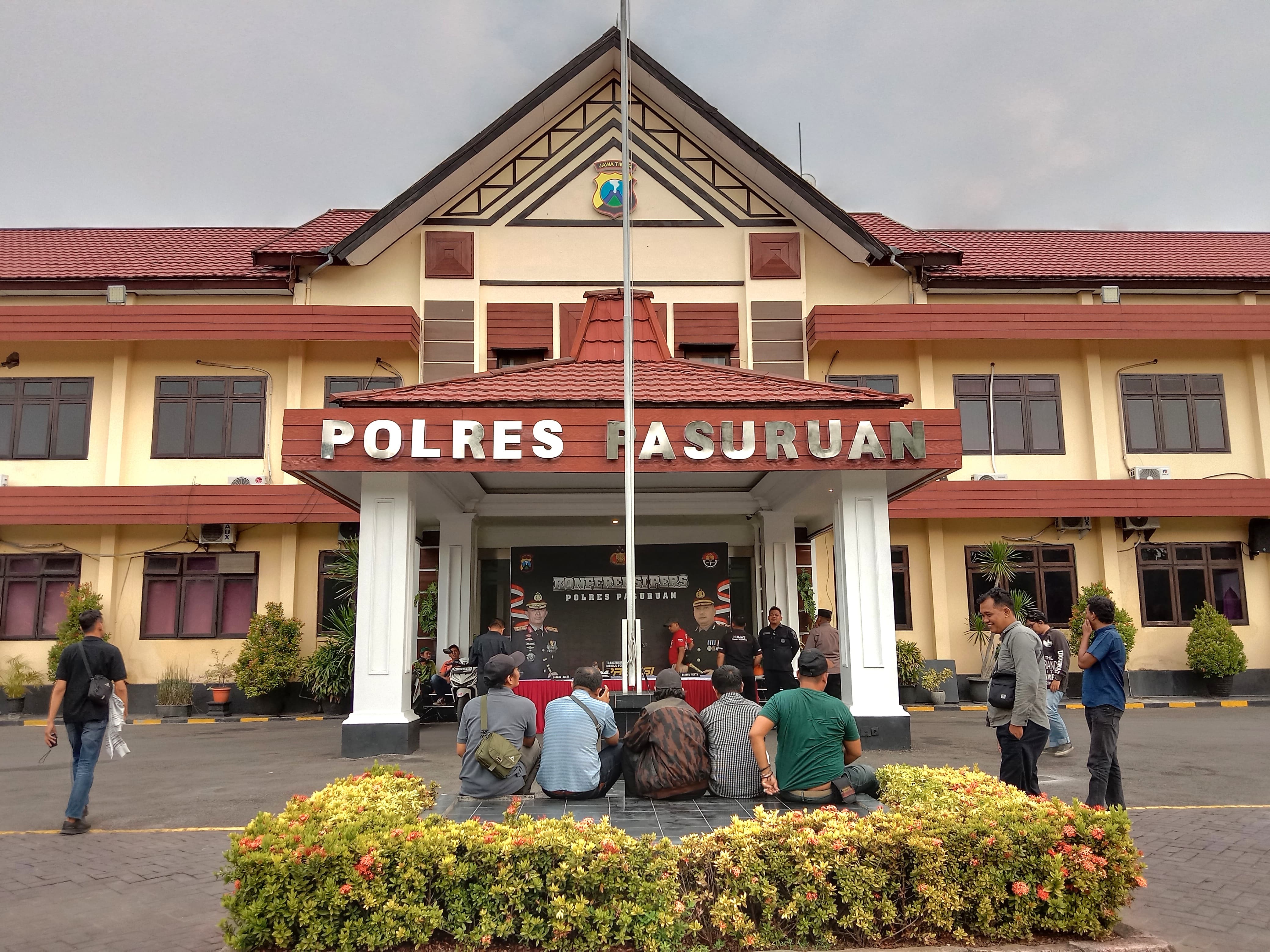 KPK Periksa Sejumlah Kepala Desa dan Pokmas di Pasuruan Terkait Dana Hibah