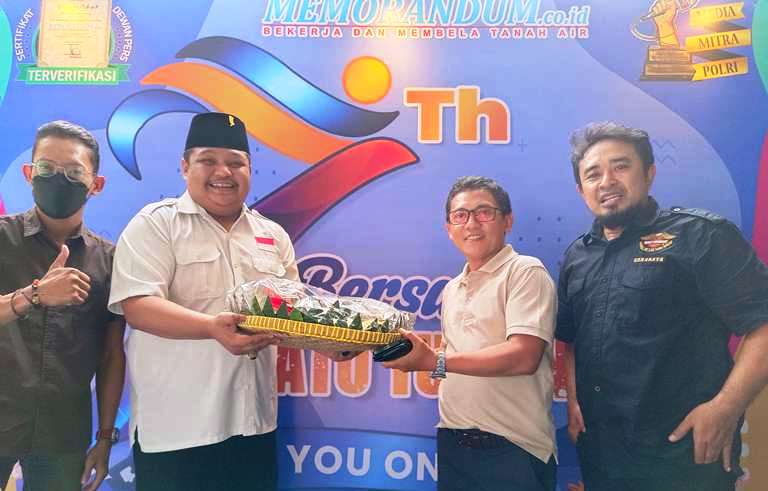 Bawa Filosofi Jajan Pasar di HUT Ke-7 Memorandum.co.id, Kader PDI-P Achmad Hidayat Bawa Pesan Merakyat