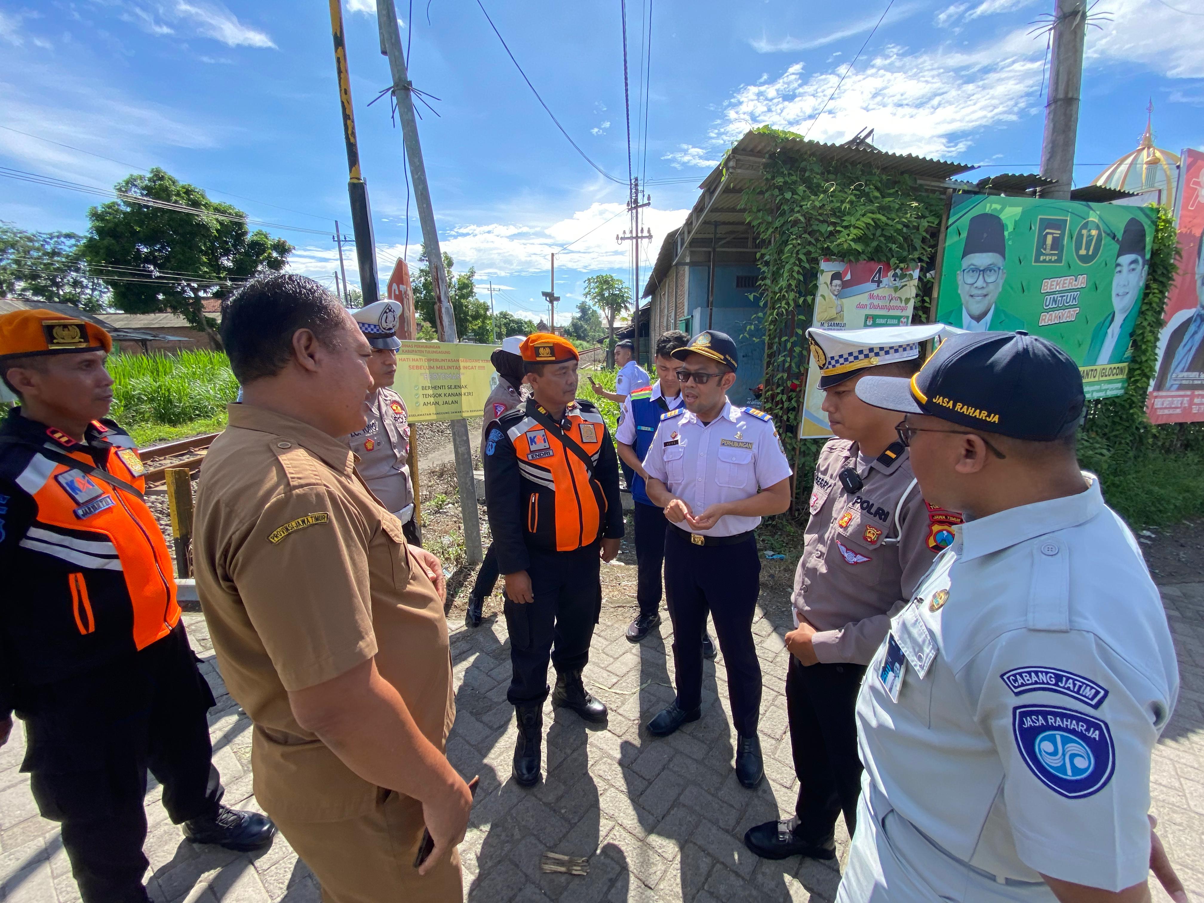 Perlintasan Kereta Sebidang Disurvei Forum LLAJ Tulungagung