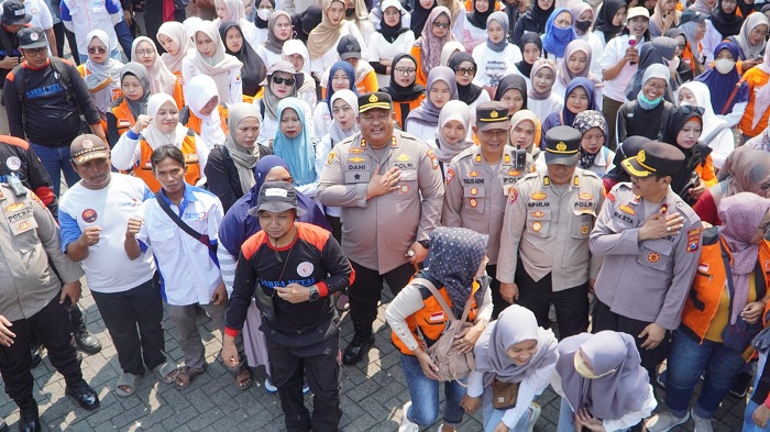 May Day 2025: Ribuan Buruh di Pasuruan Gelar Aksi Damai, Polres Kawal Ketat hingga Surabaya