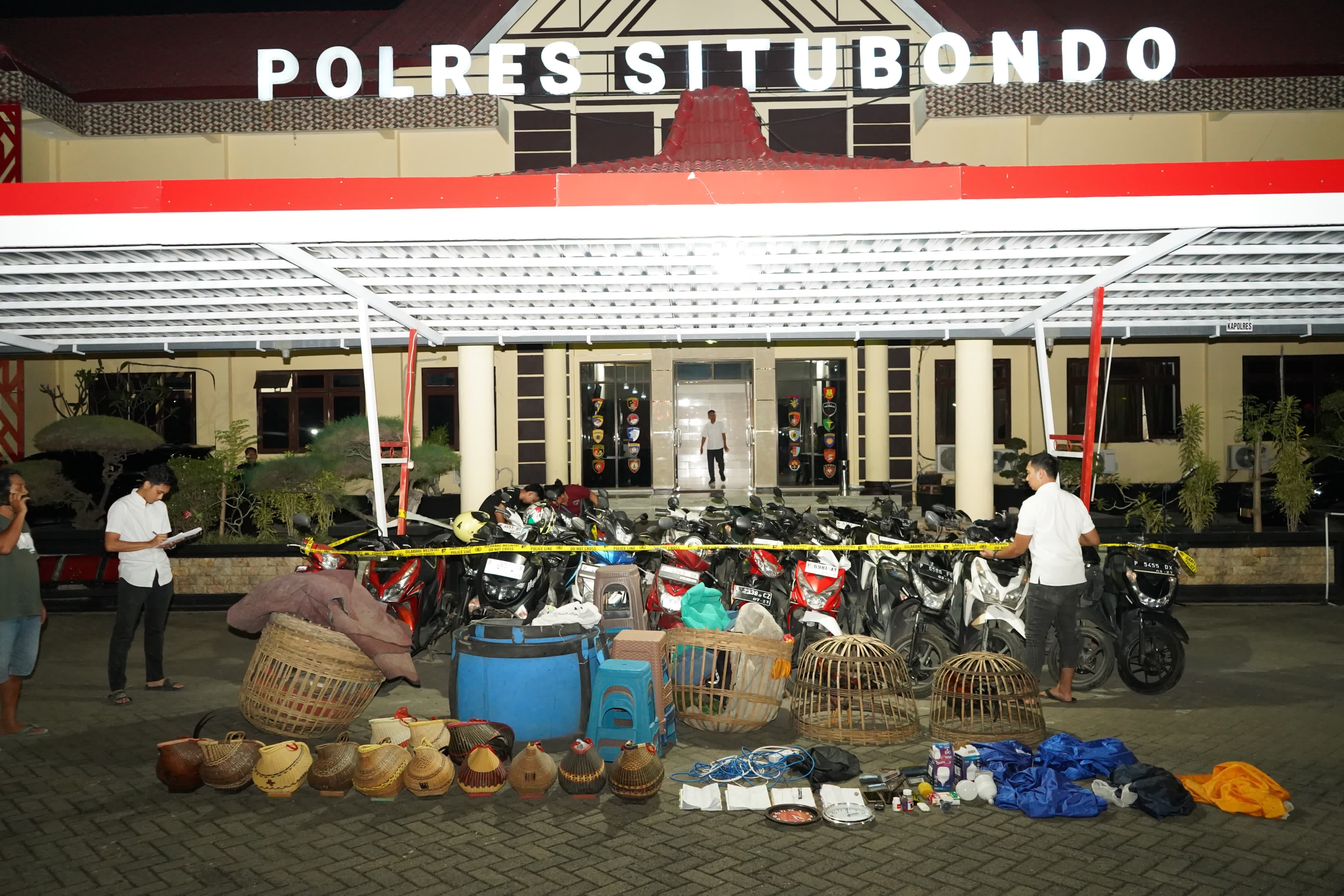 Polres Situbondo Tetapkan 4 Tersangka Judi Sabung Ayam di Mangaran