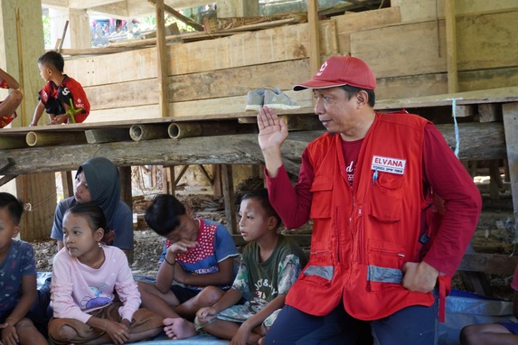 PMI Jatim Berikan Edukasi dan Dukungan Psikososial Pasca Gempa Bumi Bawean