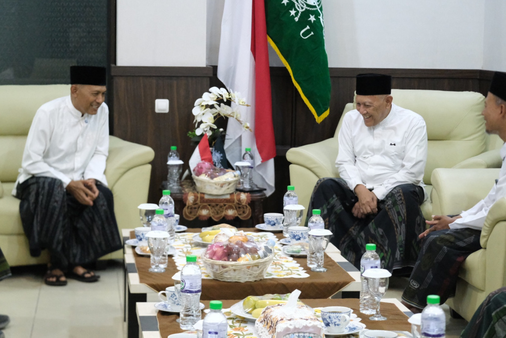 Ketua PWNU Jatim Terima Sowan PKS Jatim, Ungkap Polemik Penerapan UU Pesantren