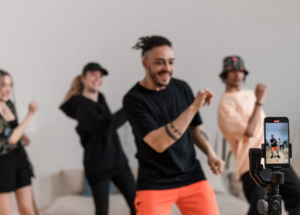 Evolusi Media Sosial, dari Facebook ke TikTok