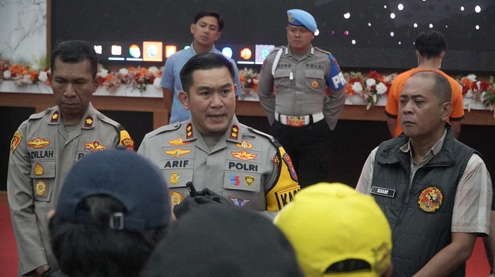 Polres Blitar Ungkap Dalang Kerusuhan di Gedung DPRD: 12 Orang Ditetapkan Tersangka, Ada Provokator Lewat Grup