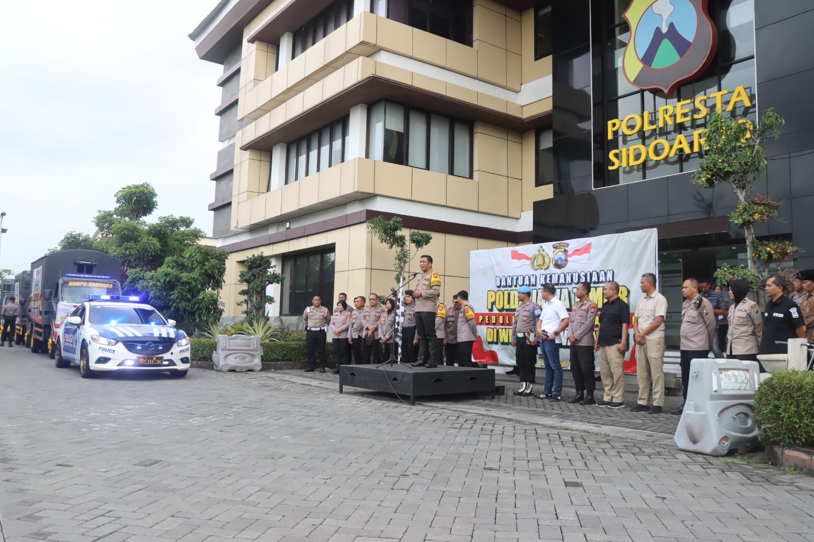 Polresta Sidoarjo Peduli Korban Banjir Jawa Tengah