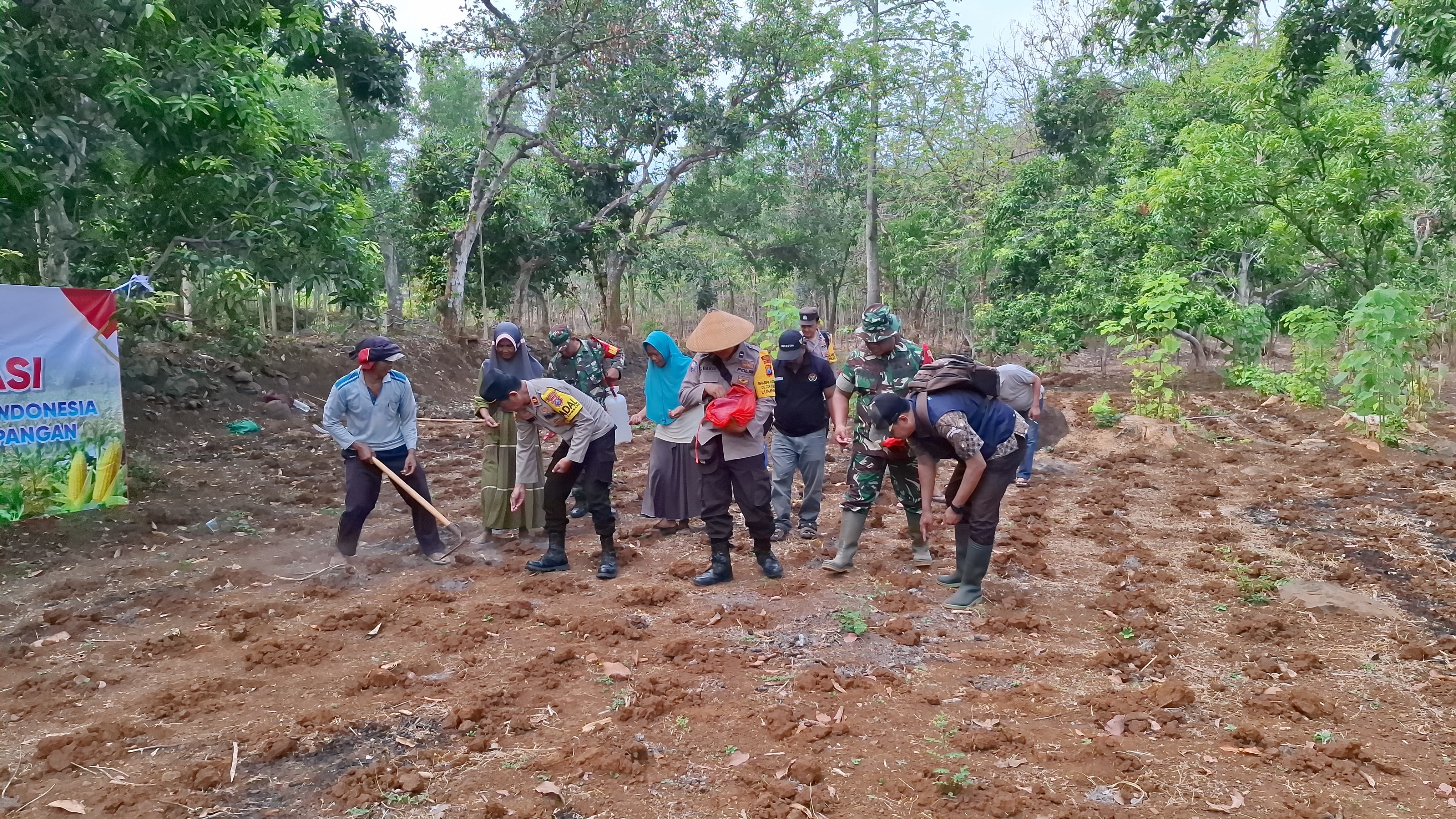 Giliran Polsek Lumbang Ajak Gelorakan Swasembada Pangan 