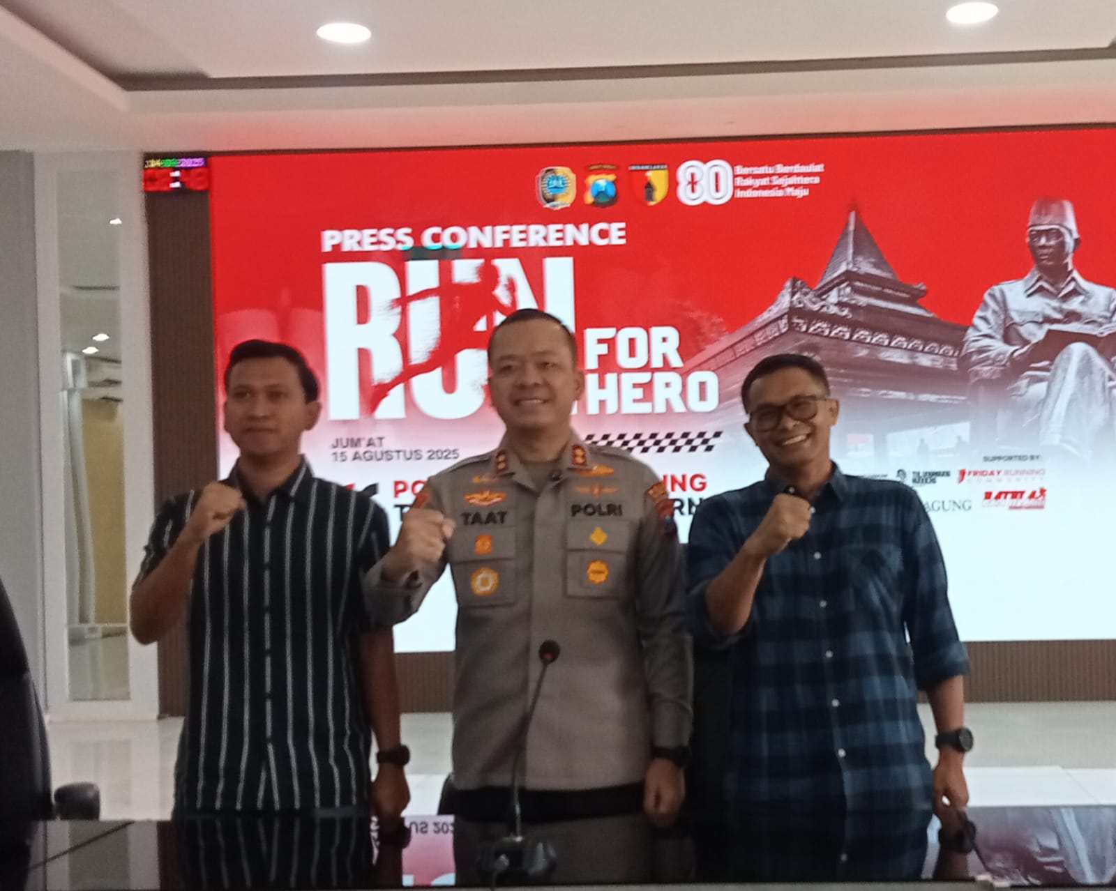 Rayakan HUT ke-80 RI, Polres Tulungagung Gelar Lari Santai Menuju Makam Bung Karno