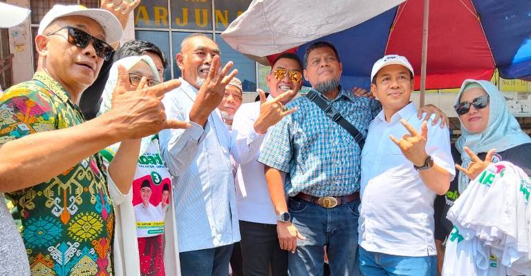 Abah Anton-Dimyati Datangi Pasar Besar, Ini Kata Mereka 