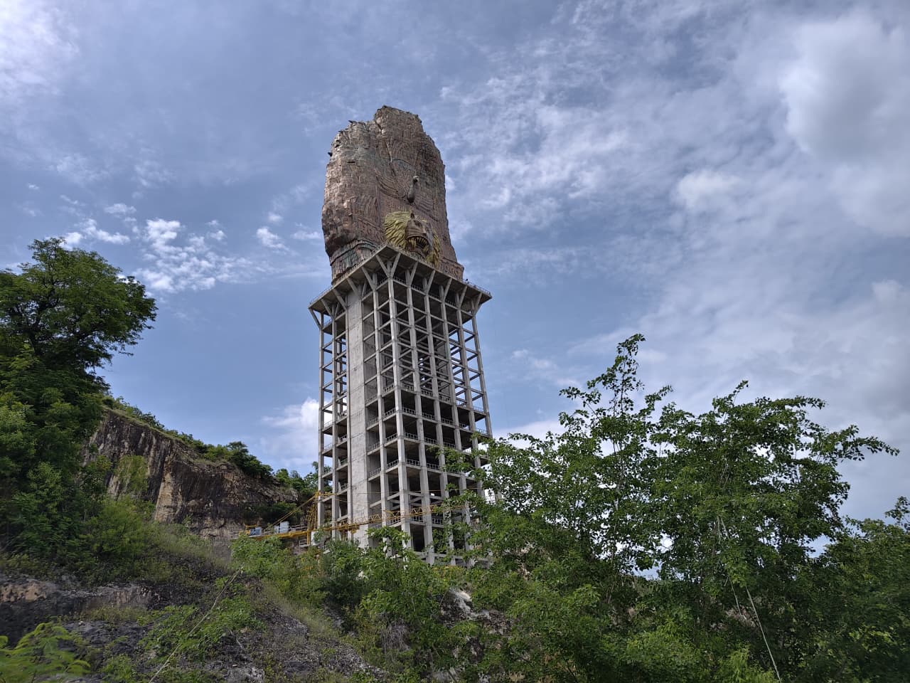 Takut Salah Lanjutkan Monumen Reog, Plt Bupati Ponorgo Konsultasi KPK