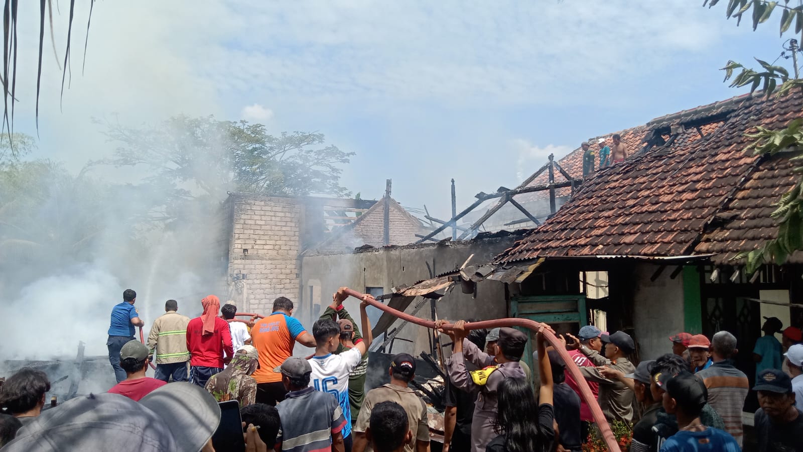 Jelang Kemarau, 948 Relawan Siap Antisipasi Kebakaran di Lamongan