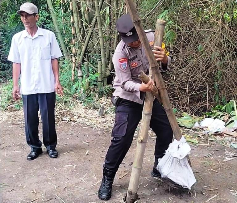 Polisi Magetan Bongkar Arena Diduga Lokasi Judi Sabung Ayam