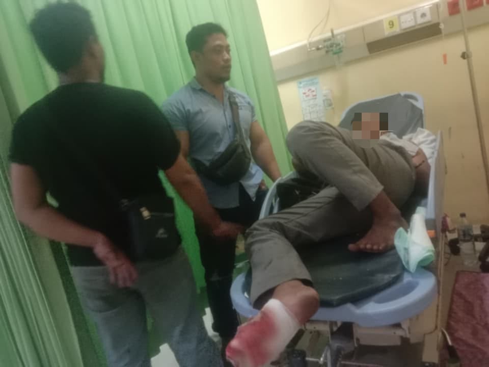 Pengendara Motor Diduga Mabuk Tabrak Ojol di Kebomas Gresik, Dua Terluka