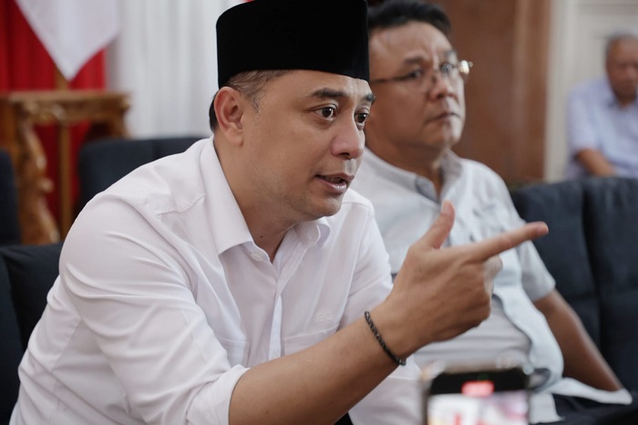 Tanpa Konvoi dan Kembang Api, Wali Kota Eri Ajak Warga Surabaya Isi Malam Tahun Baru dengan Doa Bersama