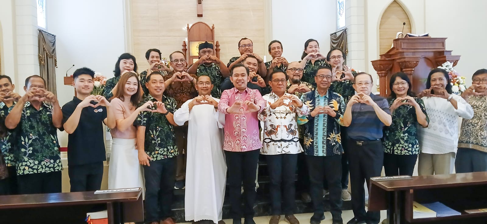 Dari Pura hingga Gereja, Gus Fawait Tegaskan Komitmen Jaga Toleransi dan Penuh Cinta di Jember