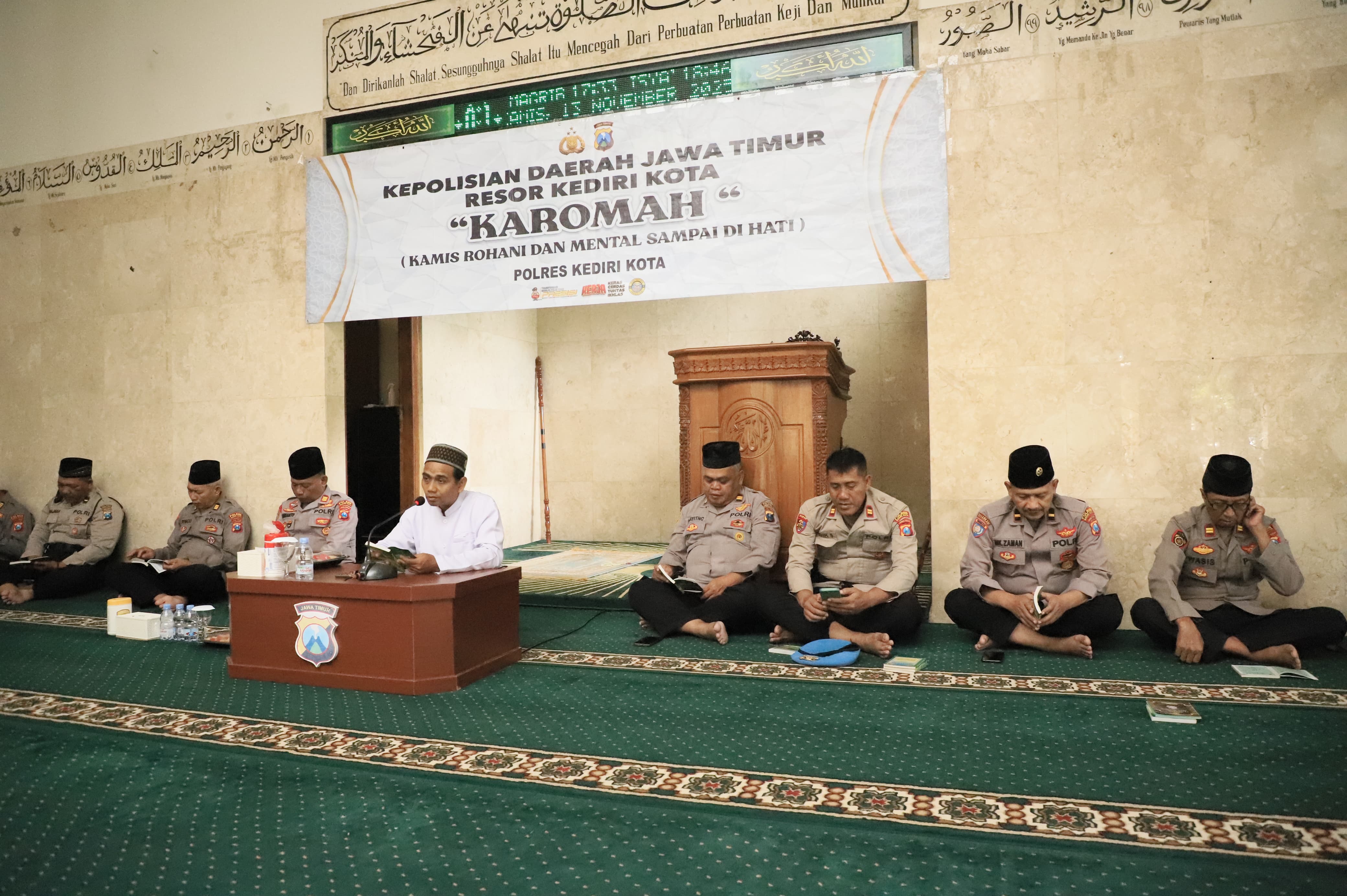 Lewat Program Karomah, Polres Kediri Kota Bentuk Personel yang Beriman, Tangguh dan Humanis