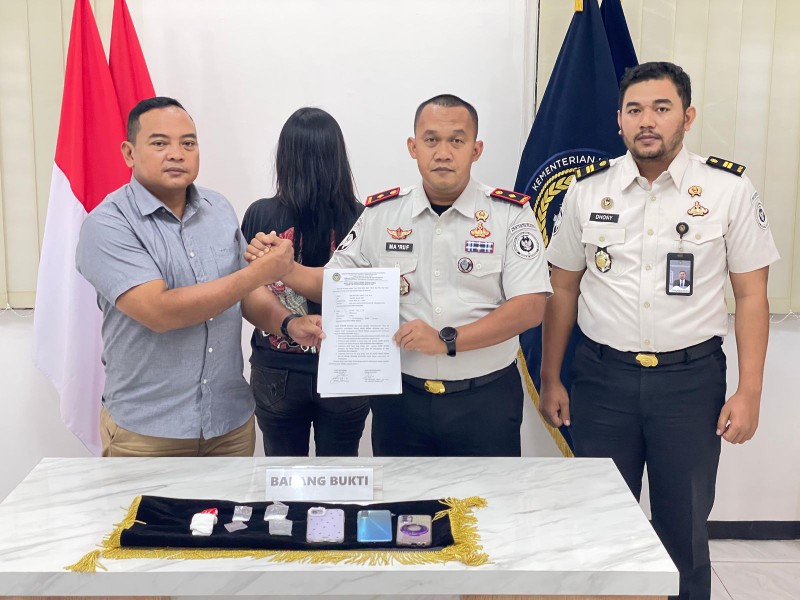 Petugas Lapas Tulungagung Temukan Sabu di Saku Celana Panjang Perempuan  Pengunjung Napi