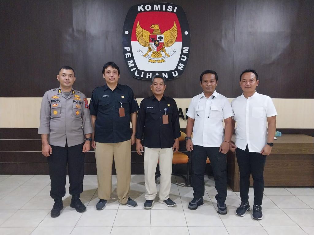 Polrestabes Surabaya Koordinasi dengan KPU dan Bawaslu Terkait Kesiapan Pemilu