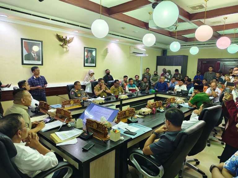 Dasar Hukum Pelebaran Sungai Kalianak Surabaya Belum Sinkron