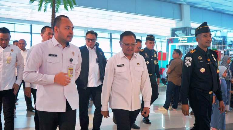 Plt Dirjen Imigrasi Pantau Layanan Keimigrasian di Bandara Soekarno-Hatta Jelang Nataru