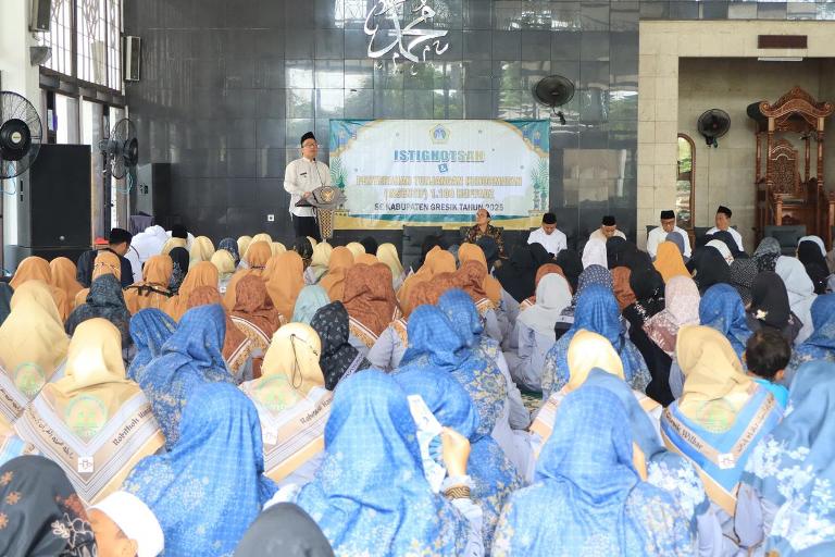 Pemkab Gresik Guyur Insentif Rp 1,1 Miliar untuk 1.100 Huffadz
