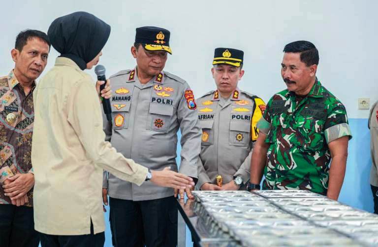 Kapolda Jatim Resmikan SPPG Polres Bojonegoro, Dukung Program Nasional MBG