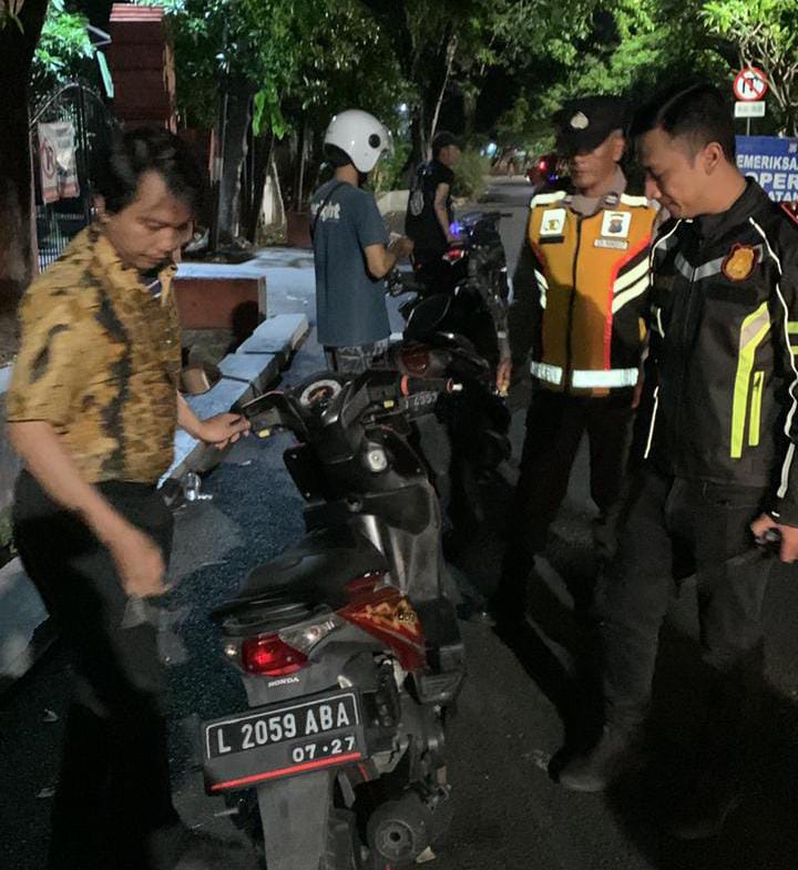 Kapolsek Rungkut Pimpin Langsung Operasi Keamanan Kota Surabaya