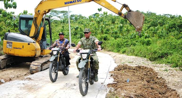 Menembus Rimba demi Harapan, Perjalanan Menuntaskan Jalan Dusun Kedungdendeng di Jombang