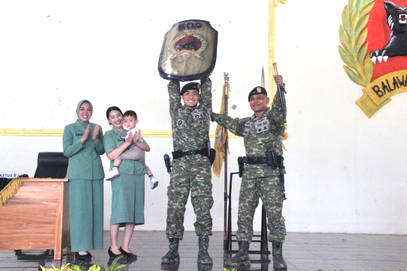 Yonif 509 Kostrad Perkuat Soliditas Prajurit Lewat Tradisi Jam Komandan