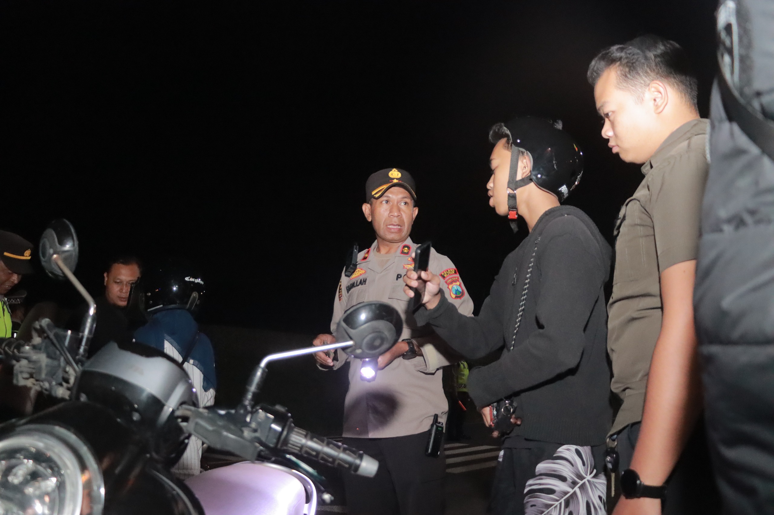 Razia Polres Blitar Sikat Miras, Sajam, Narkoba, Knalpot Brong, dan 3C