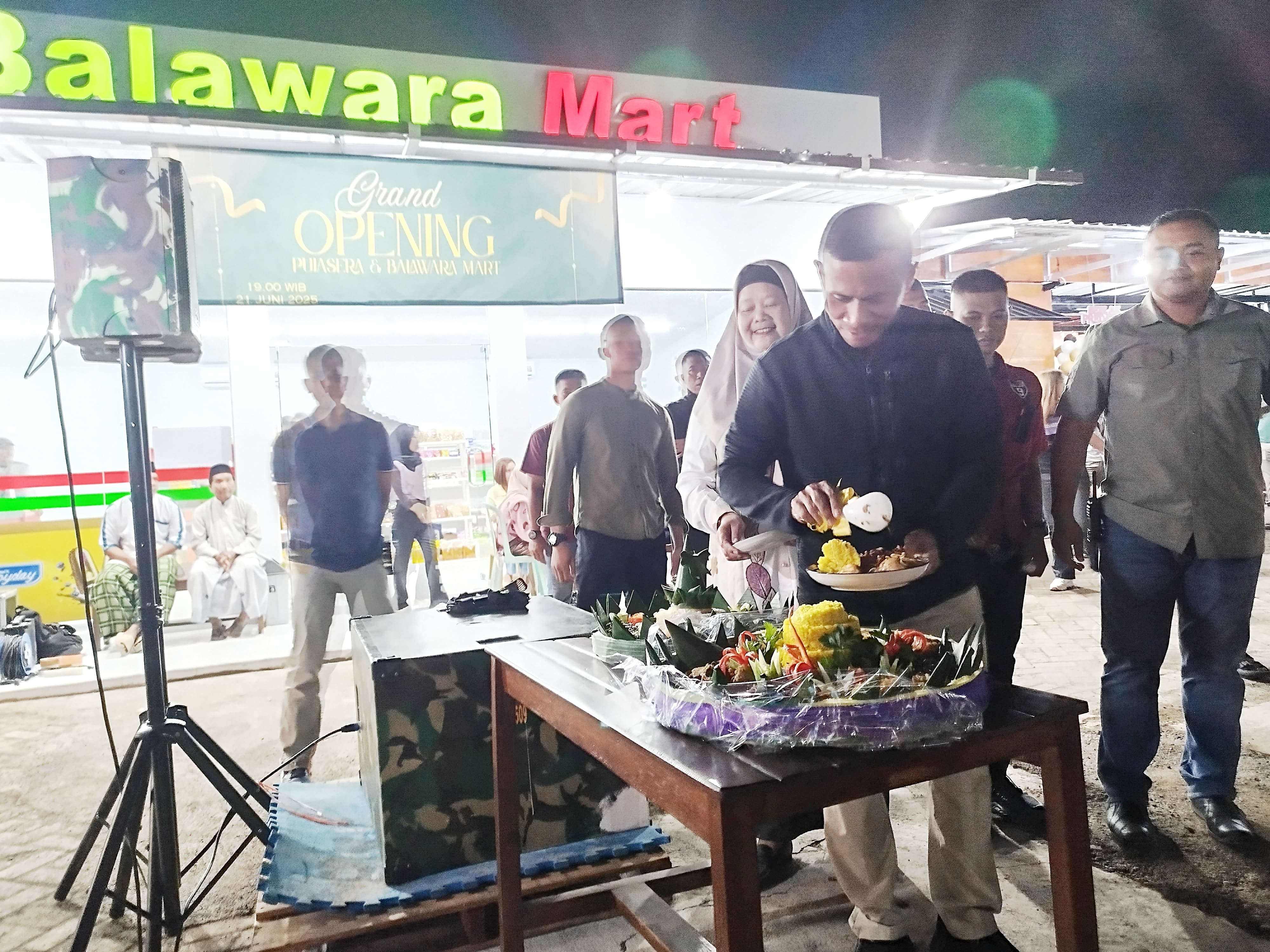 Danbrigif 9/2 Kostrad Resmikan Pujasera dan Balawara Mart, Tingkatkan Kesejahteraan Prajurit dan UMKM Jember