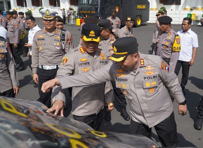 Jelang Hari Buruh, Kapolrestabes Surabaya Minta Anggota Jaga Soliditas dan Siapkan Mental Humanis