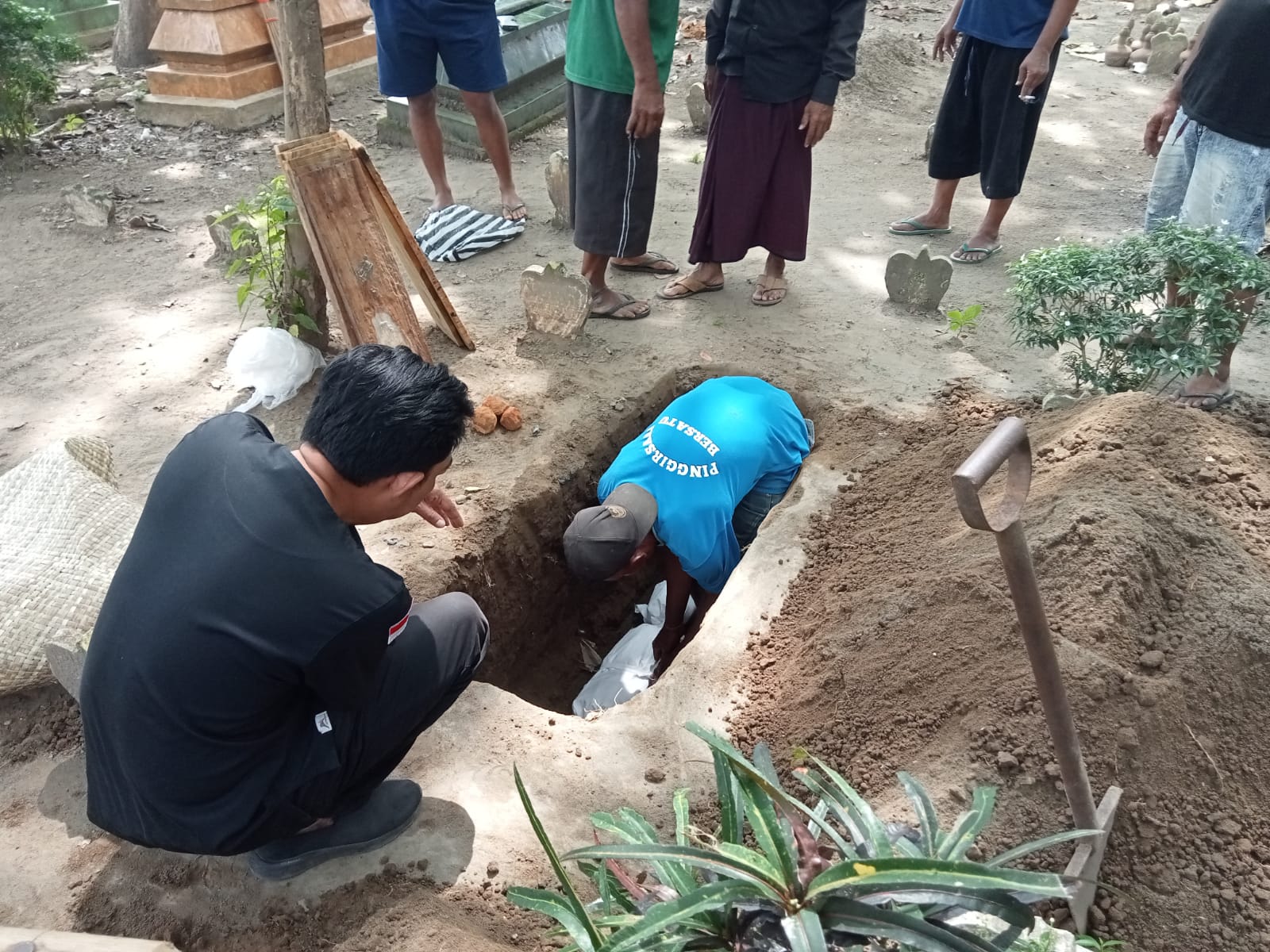Jasad Bayi dari Brantas Pinggirsari Dimakamkan, Polres Tulungagung Cari Pelakunya