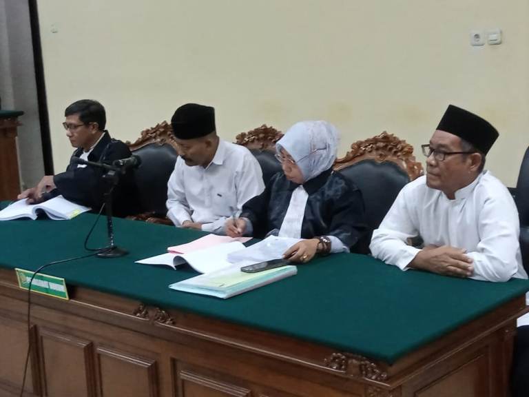 Instruksi Kejagung Soal Pemeriksaan Kades Tak Digubris, Kasus CSR Sidokelar Tetap Diadili