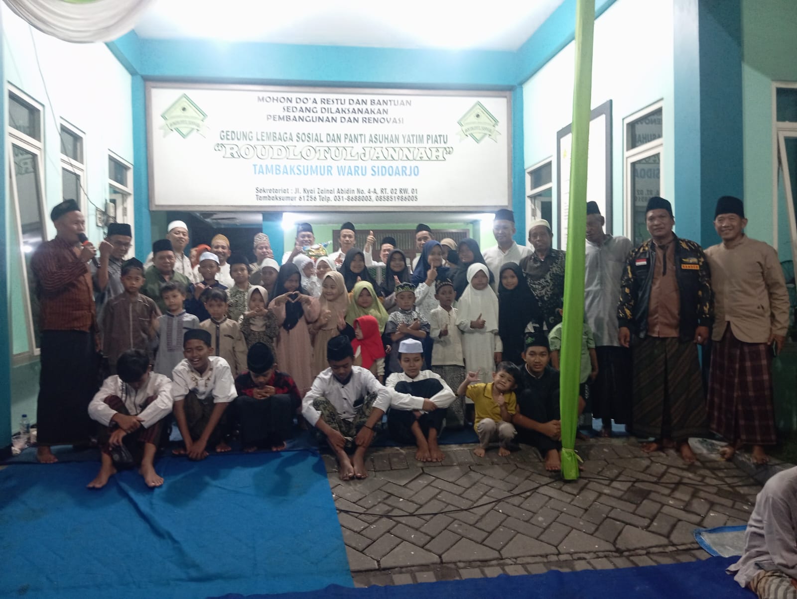 Ramadan Penuh Berkah, 34 Anak Yatim di Tambaksumur Waru Terima Santunan Uang dan Sembako