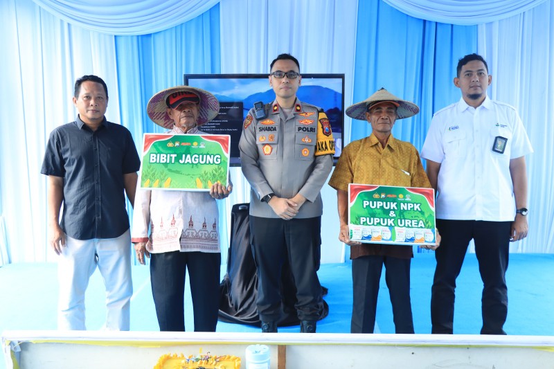 Dukung Swasembada Pangan, Polres Gresik dan Forkopimda Tanam Jagung 1,2 Hektare di Kebomas 