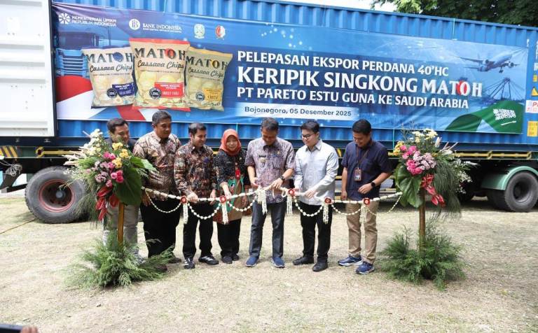 UMKM Bojonegoro Tembus Pasar Global, PT Pareto Estu Guna Ekspor Perdana Keripik Singkong Matoh ke Arab Saudi
