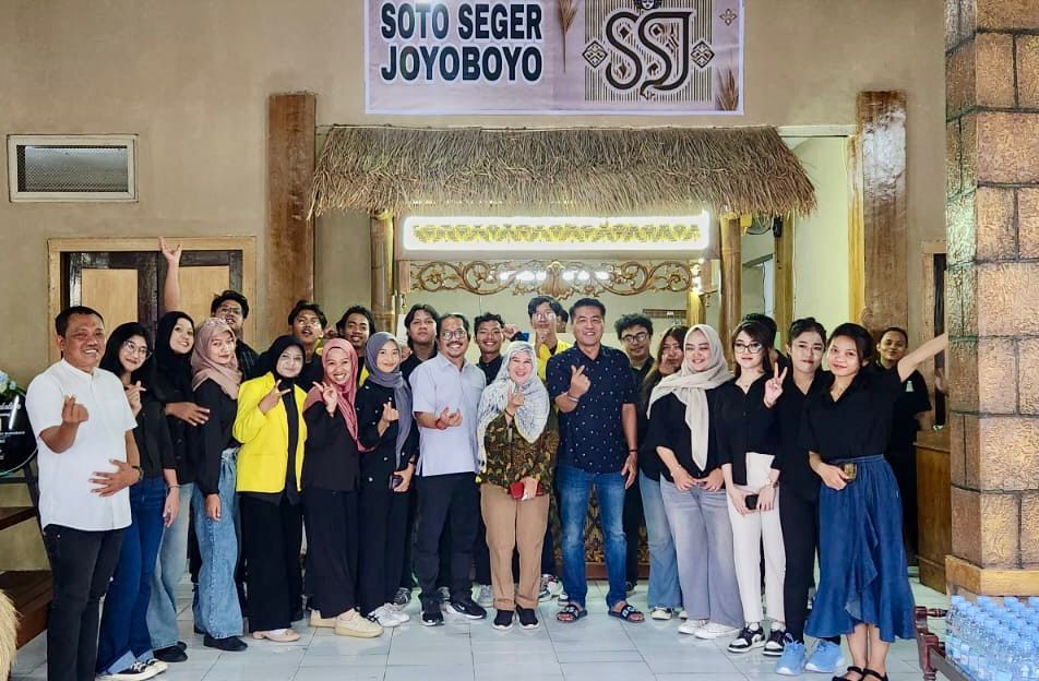 Soto Seger Joyoboyo: Sensasi Rasa Bintang Lima Harga Kaki Lima, Sehat Tanpa Santan!