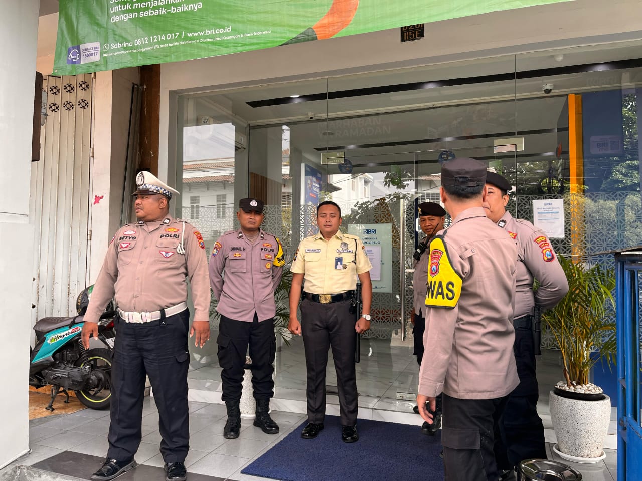 Gebyar Ramadan Jogoboyo, Polsek Wonocolo Tingkatkan Patroli Kawasan Perbankan