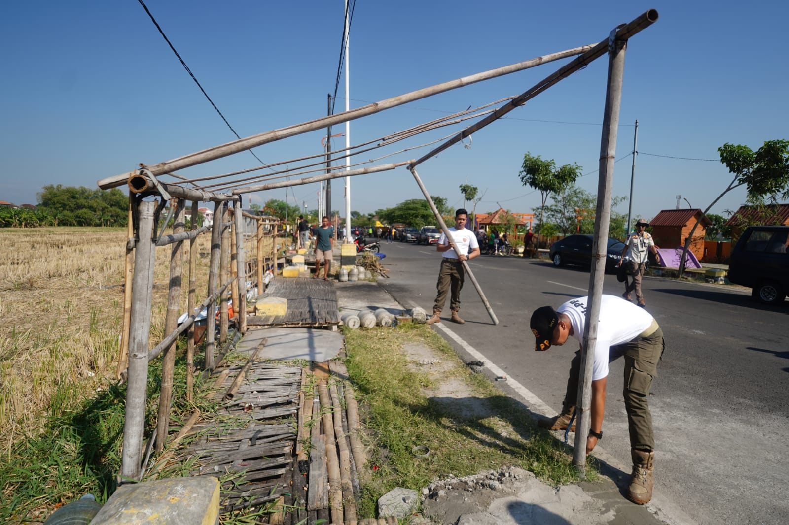 Semrawut, Pemkot Madiun Tertibkan PKL Jalan Baru