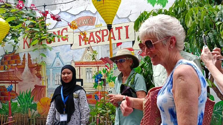 Kampoeng Lawas Maspati Bubutan Jadi Primadona Kunjungan Turis Mancanegara 