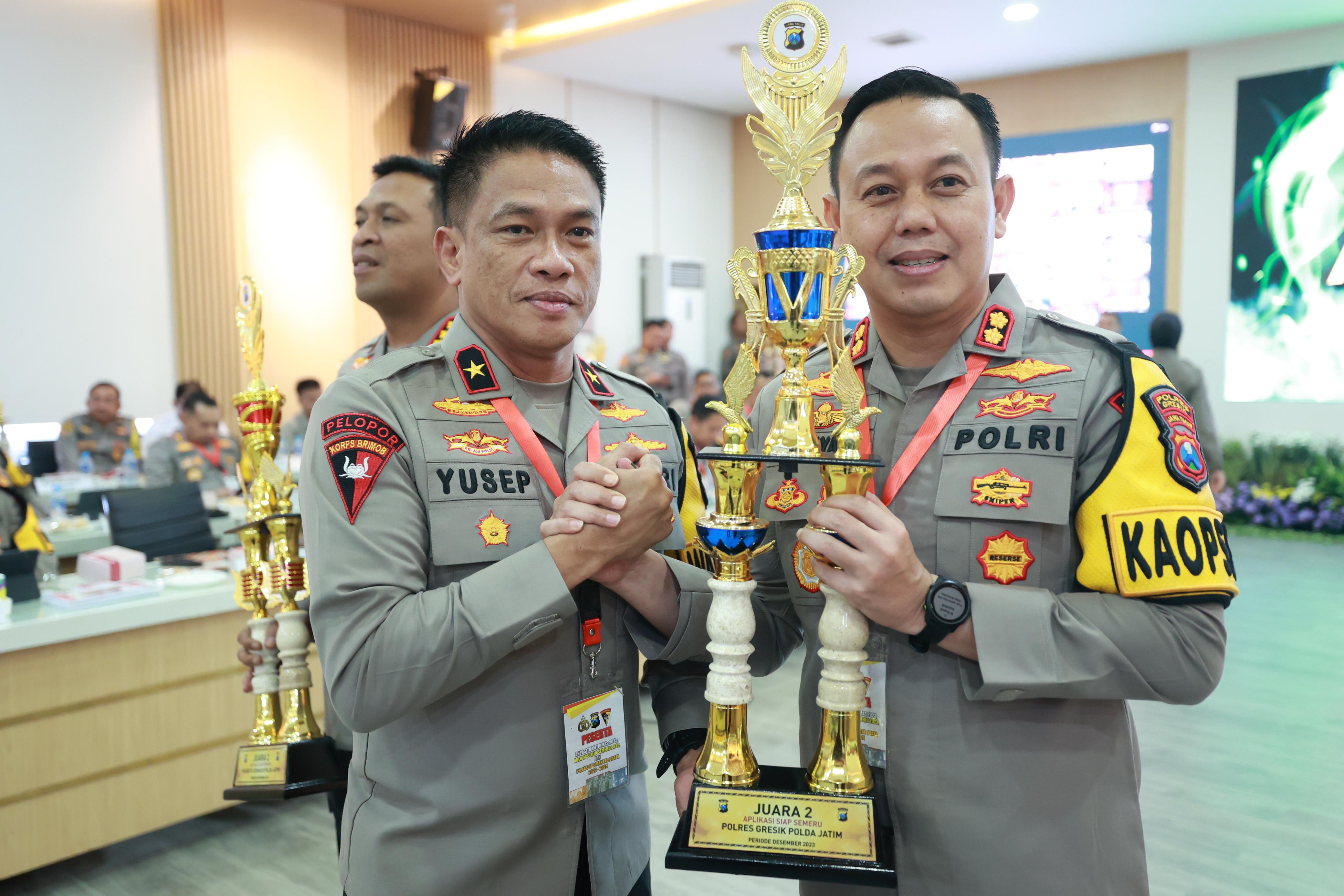 Polres Gresik Raih Juara 2 Satwil se-Jawa Timur Aplikasi Semeru