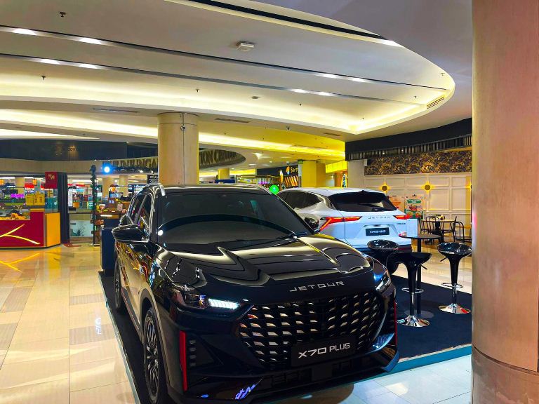 Pameran di TP 3, JETOUR Dashing & X70 Siap Gebrak Pasar SUV Surabaya
