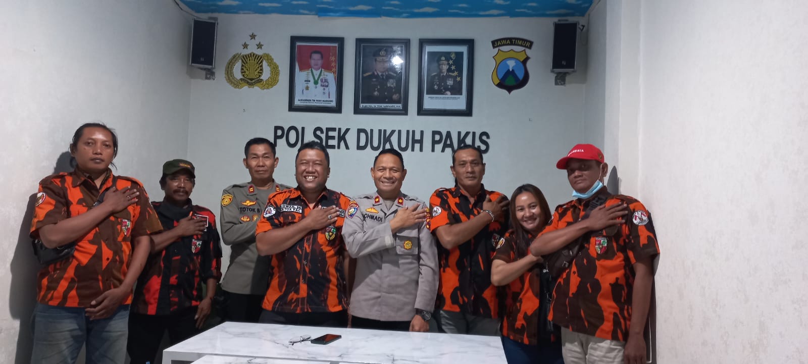 Kapolsek Dukuh Pakis Terima Kunjungan Ketua PP dan PAC Dukuh Pakis 