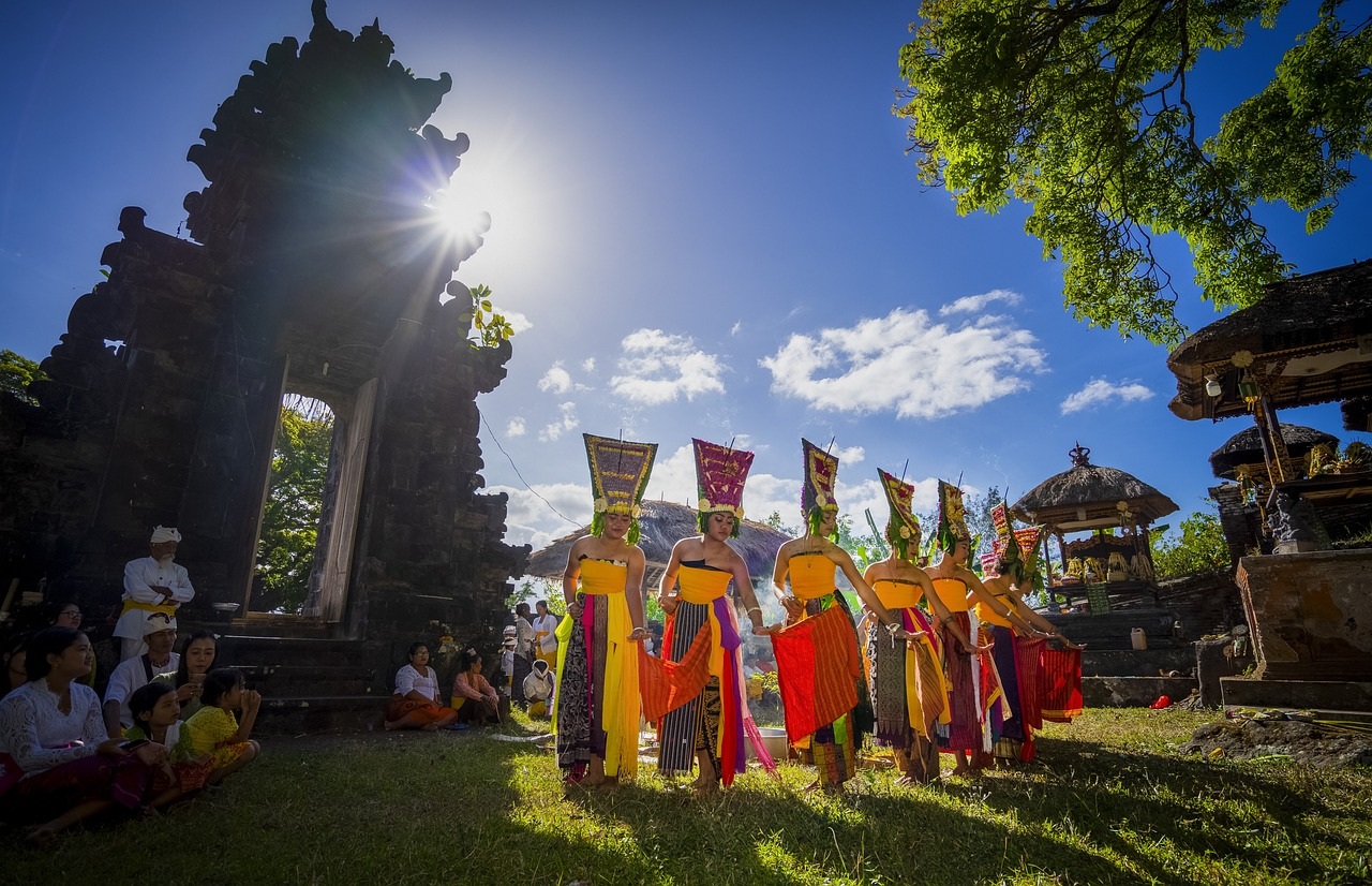 Tari-tarian Sakral: Menghargai Kekayaan Budaya Nusantara