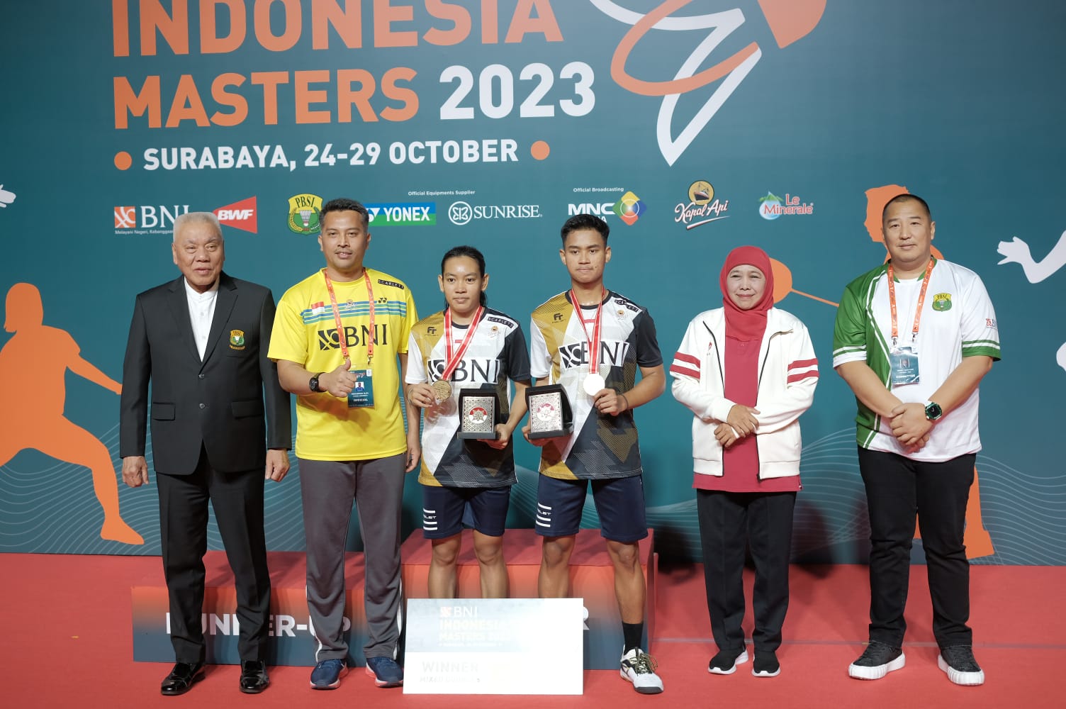 Lanny/Ribka Sugiarto Juara Indonesia Masters, Gubernur dan Ketum PBSI Jatim Bangga 