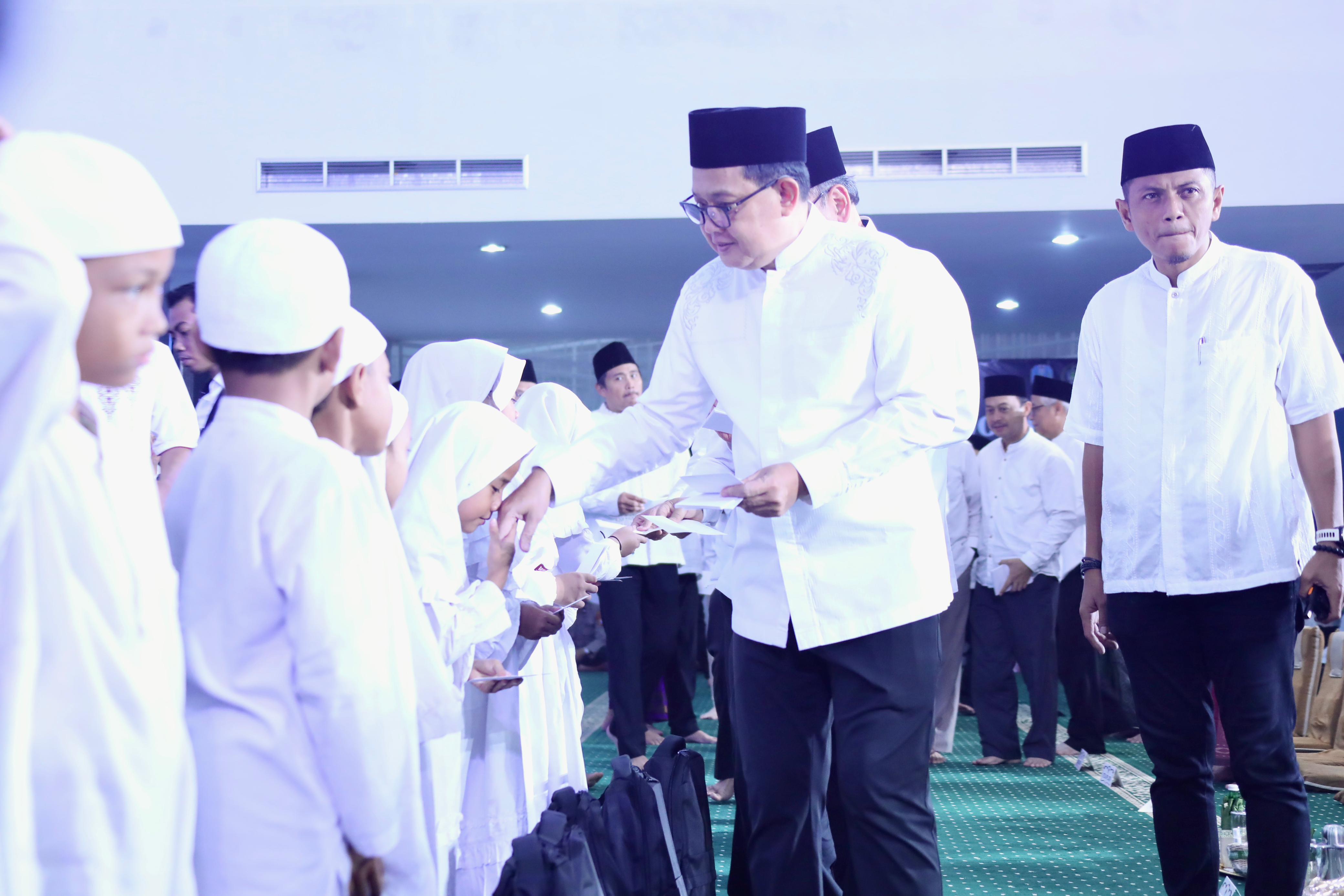 Indeks Kesalehan Sosial Jatim Capai 73,63, Pj Gubernur Beri Apresiasi